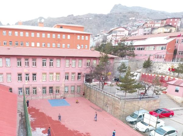 Gümüşhane Mesleki ve Teknik Anadolu Lisesi Fotoğrafı